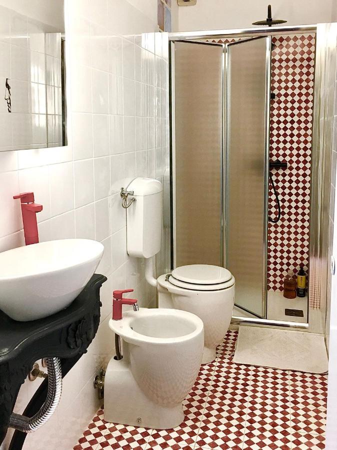 L'Ora Delle Streghe B&B Centralissimo Livorno Ngoại thất bức ảnh