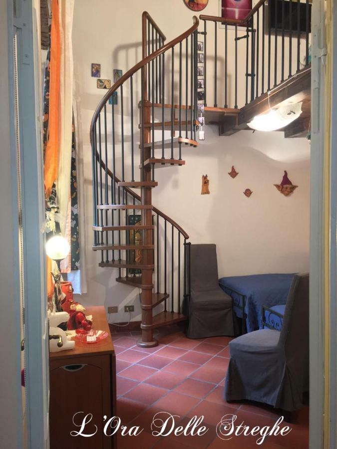 L'Ora Delle Streghe B&B Centralissimo Livorno Ngoại thất bức ảnh